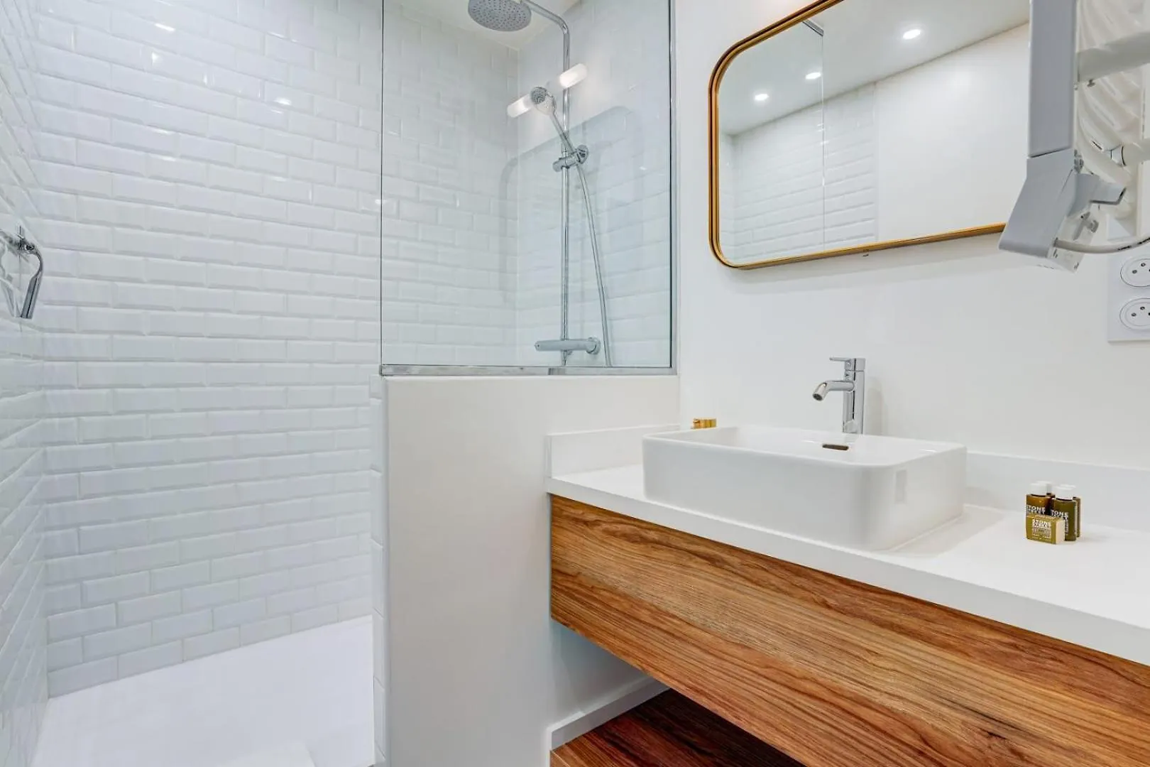 Daire Saintgermain Sojourn - Charming 2 Bedroom In The Rive Gauche
